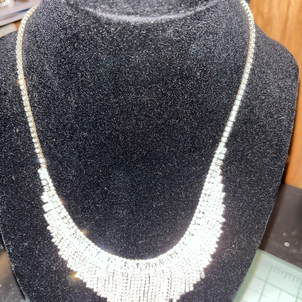 Dazzling Silver Necklace